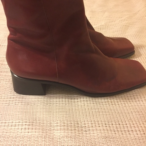 Gianni Bini Leather Ankle Boots - Picture 4 of 8